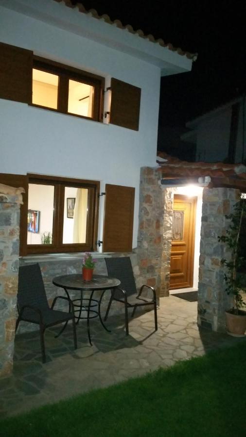 Barefoot Cottage Skiathos Town Exterior photo